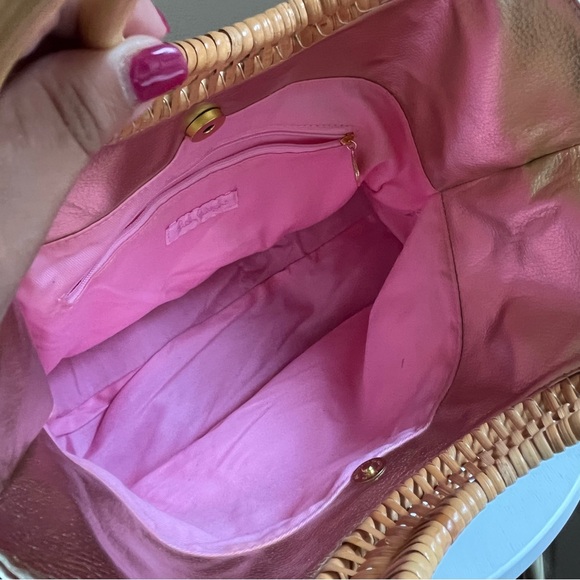 Lilly Pulitzer Beach Bag Blue and Yellow Paisley Tote with Bamboo Handles - Picture 7 of 10